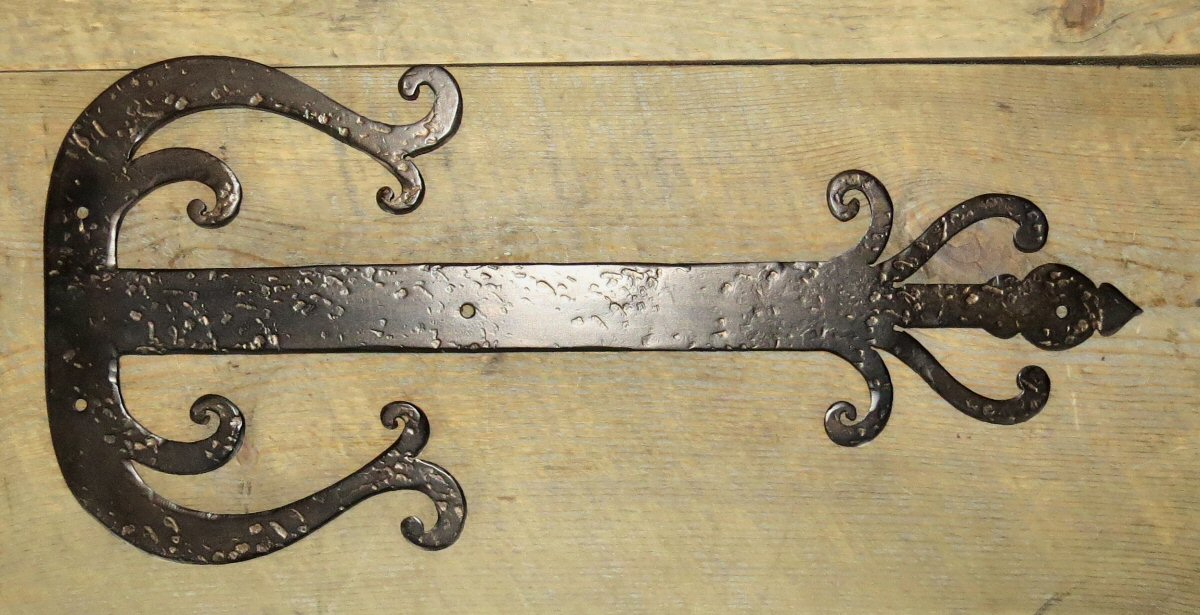 How to Attach Faux Hinge Straps: Choose the Right Mounting Method - Old West Iron