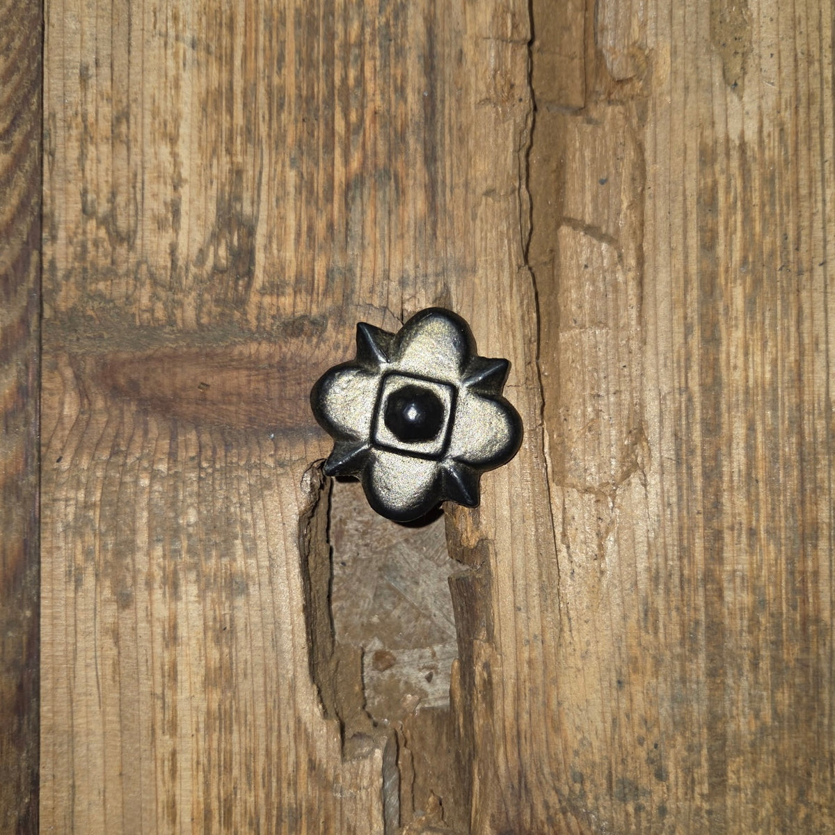 1 1/4" Spanish Clavo / Decorative Nail Head