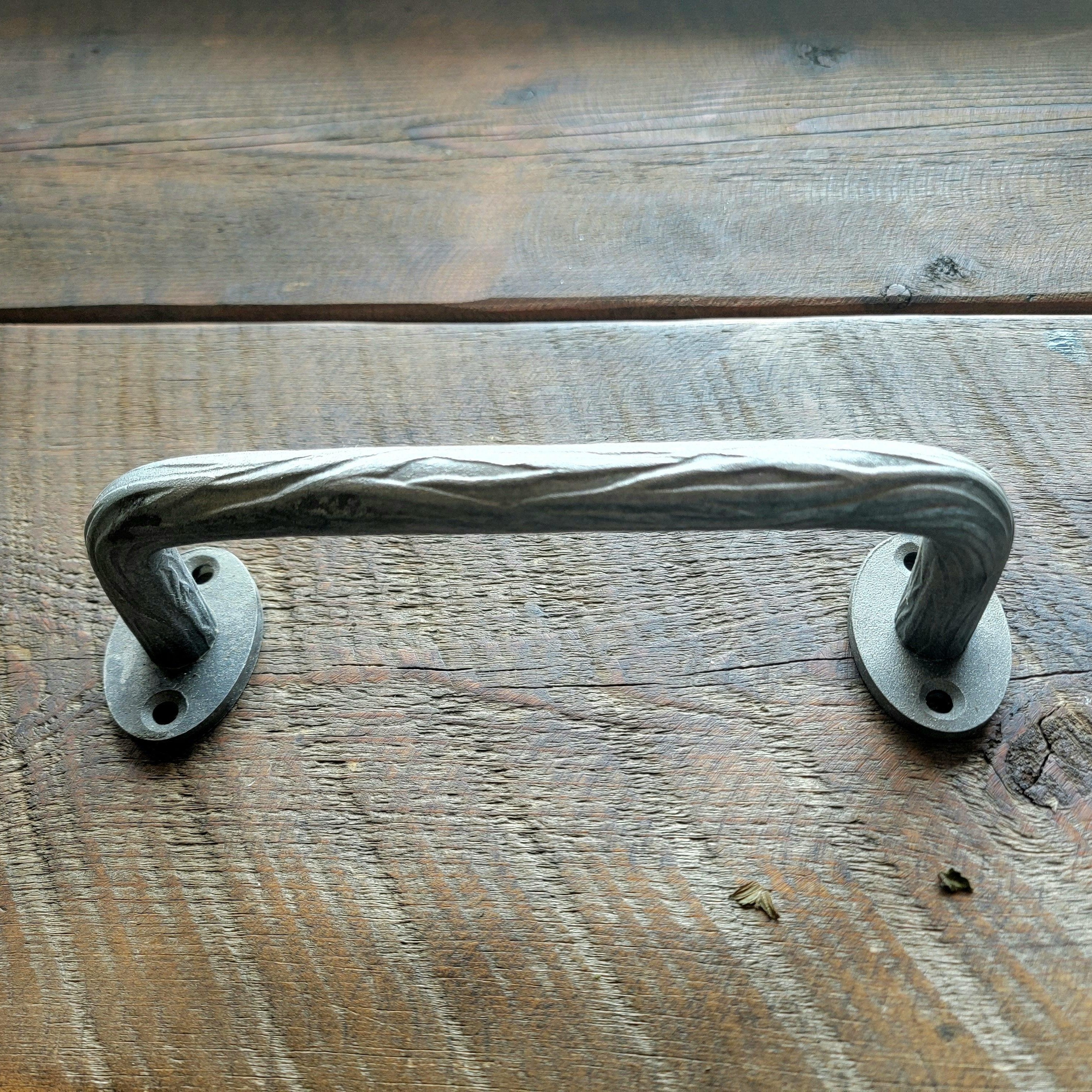 IN STOCK Minimalist Bark Handle - Old West Iron