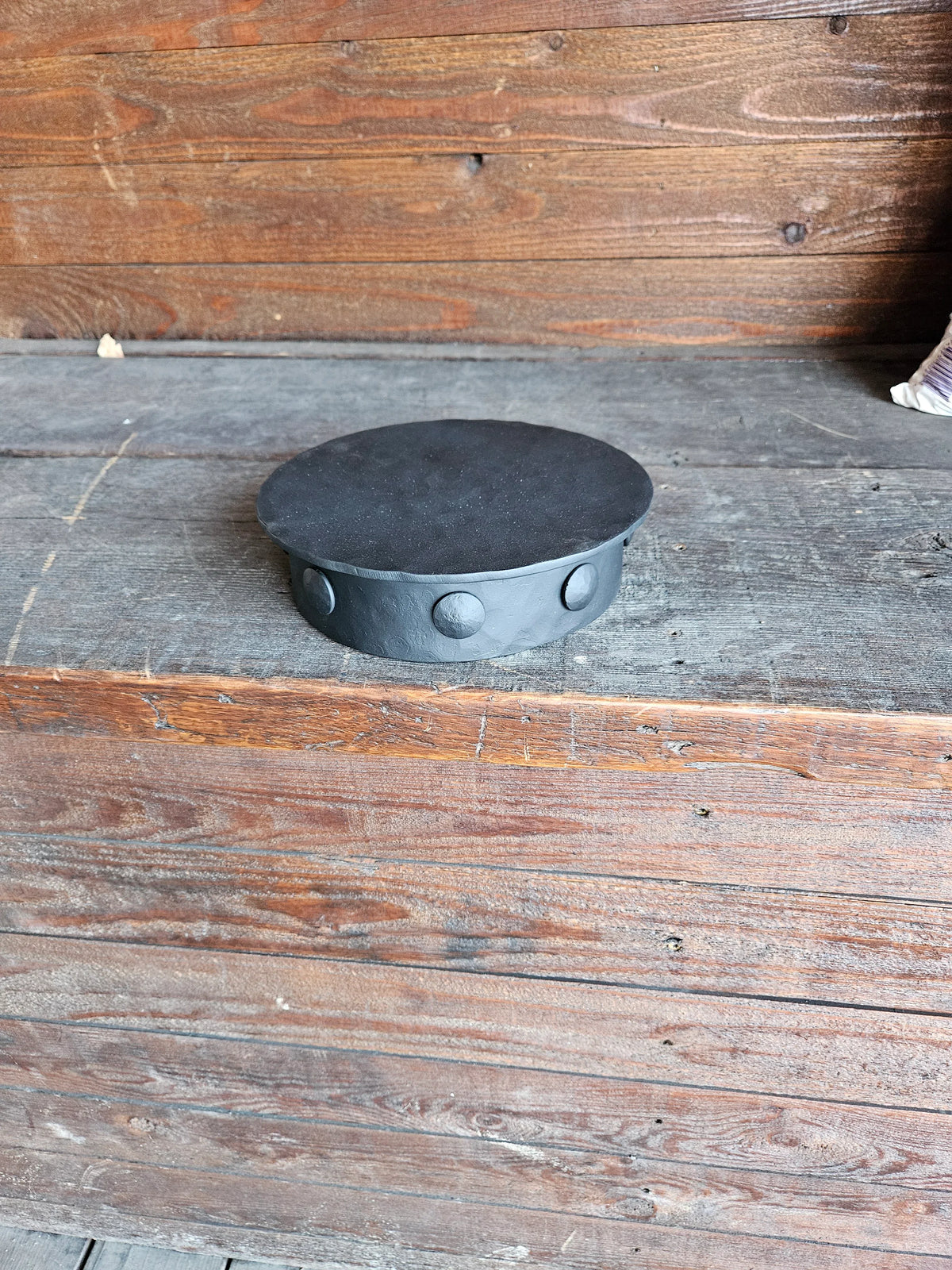 Simple Iron Log Cap - Old West Iron