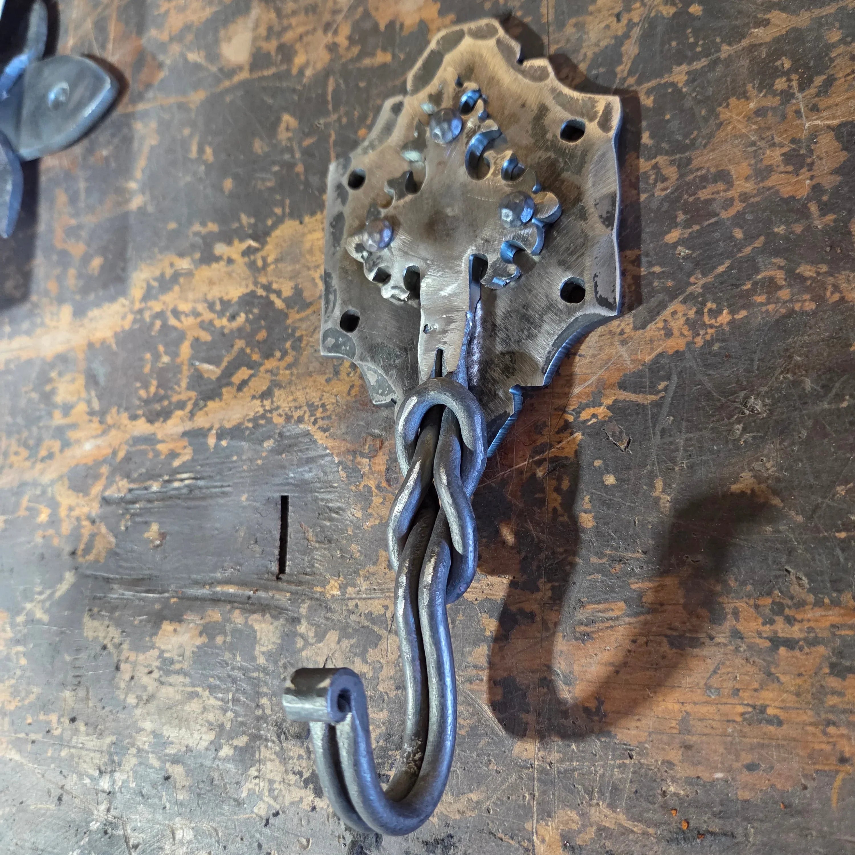Romantic Iron Hook - Old West Iron