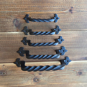 Egyptian Fleur De Lis Cabinet Handle - Old West Iron