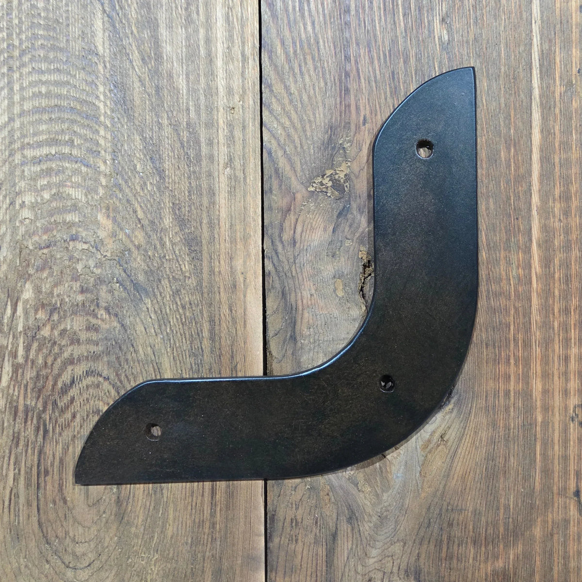 Tuscan Iron "L" Plate - Old West Iron