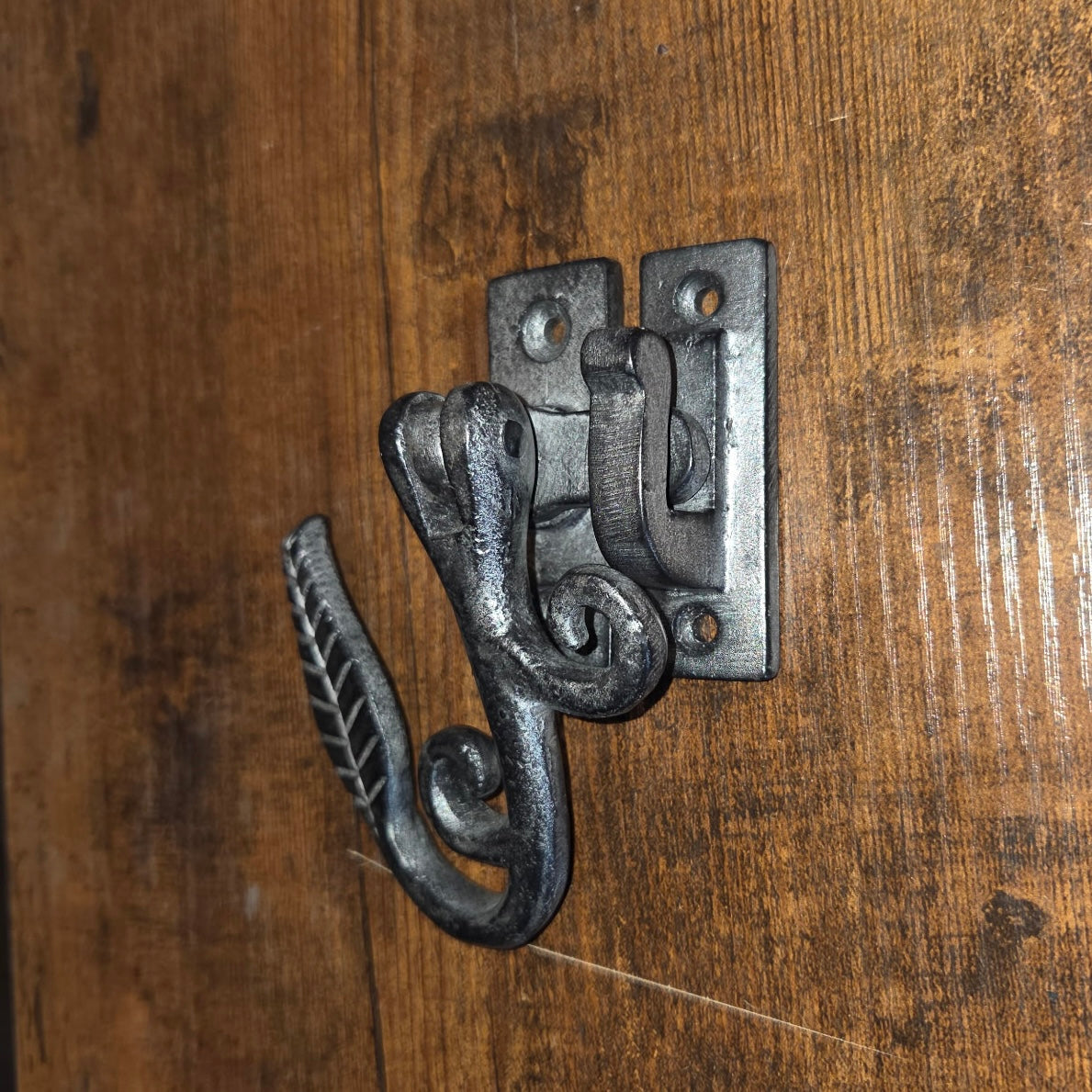 Old English Castle Iron Latch