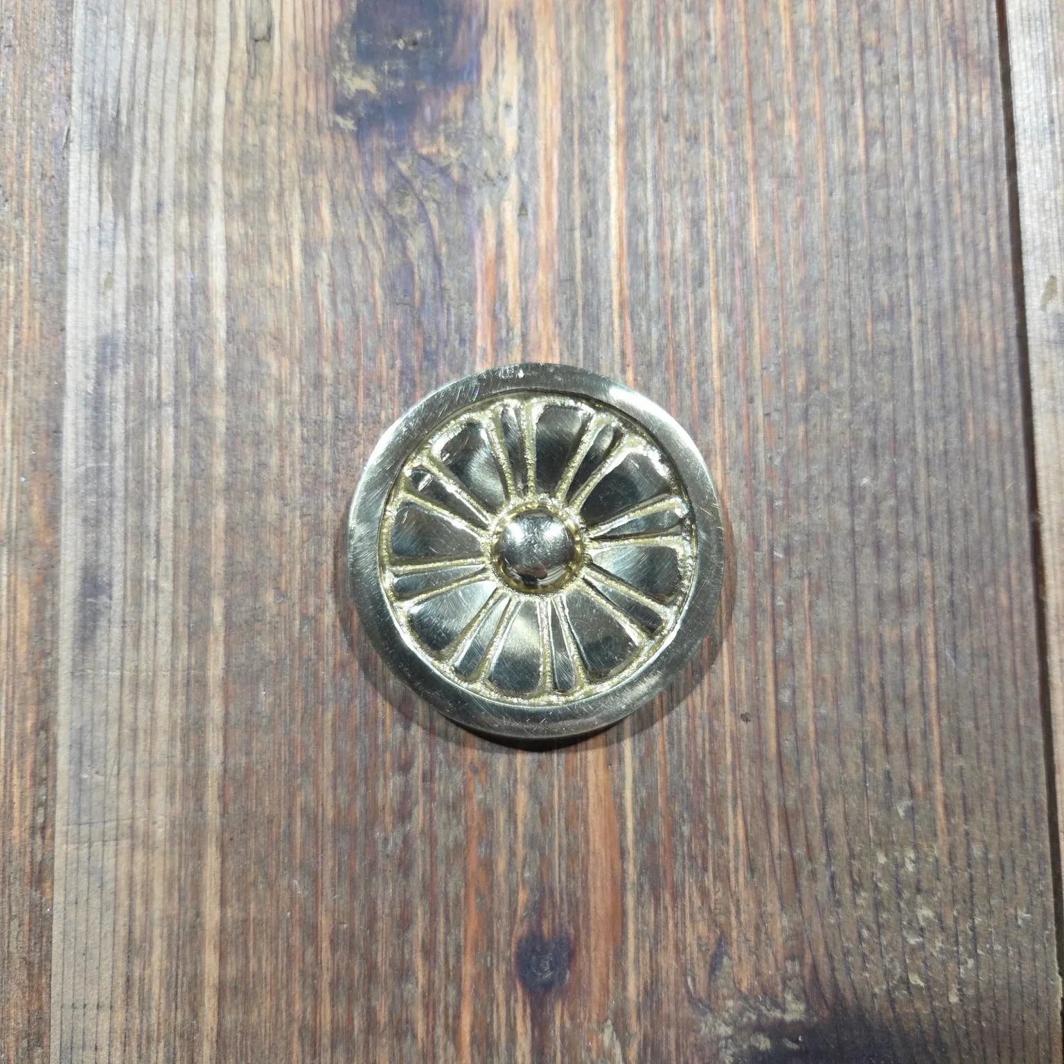 Solid Brass Wagon Wheel Rosette - 2 11/16" - Old West Iron