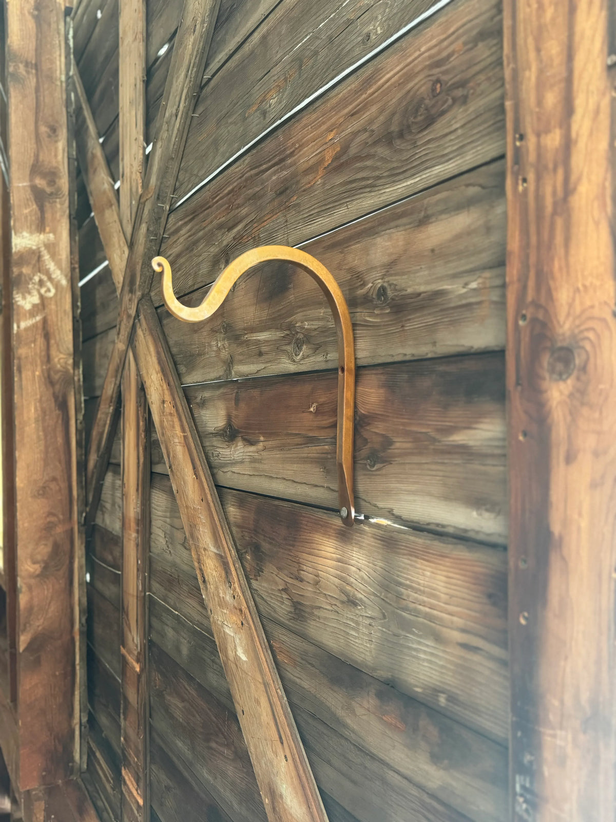 Smooth Scrolled Plant Hanger/Lantern Hook - Old West Iron