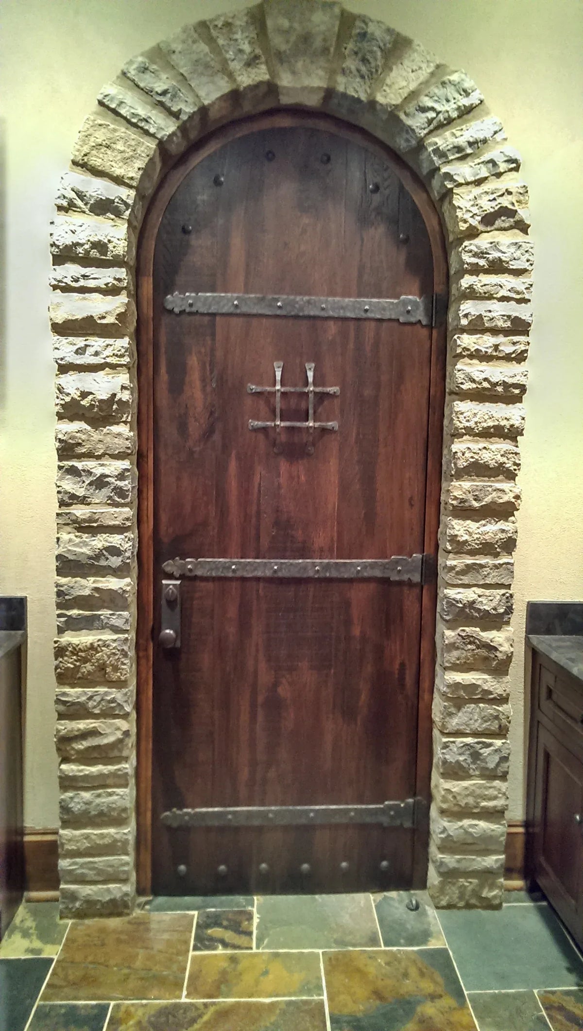 Spanish Cathedral Iron XL Functioning Hinge Strap - Old West Iron