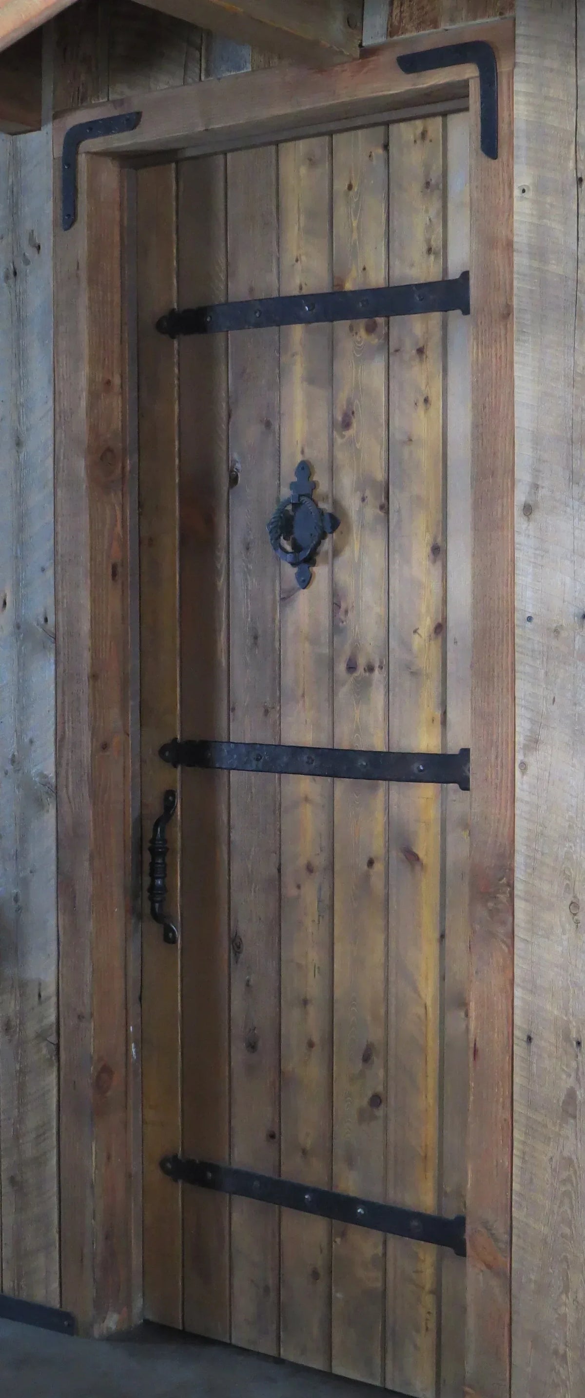 Spanish Cathedral Iron XL Functioning Hinge Strap - Old West Iron
