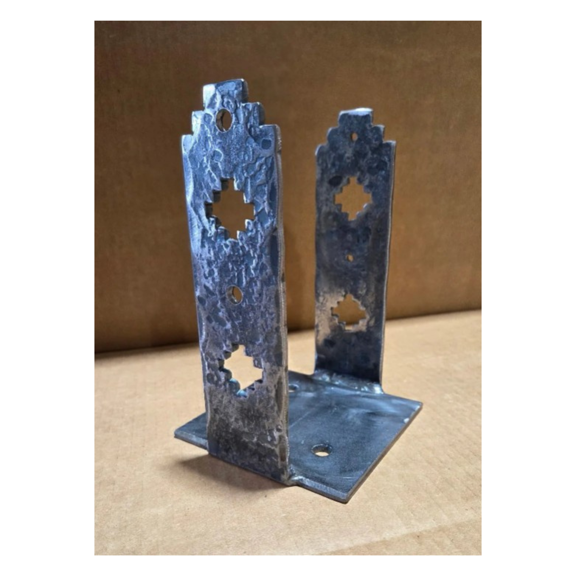Santa Fe Iron Flush Mount Post Base – Hand-Forged Timber-Frame Bracket