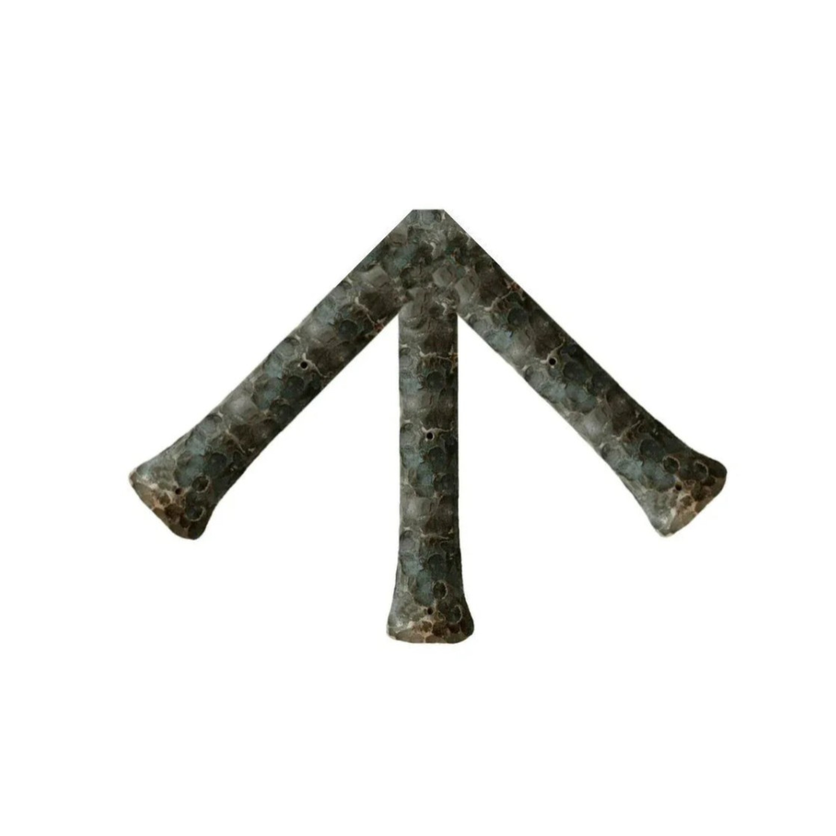 Traditional Tuscan Iron Ridge Center Plate