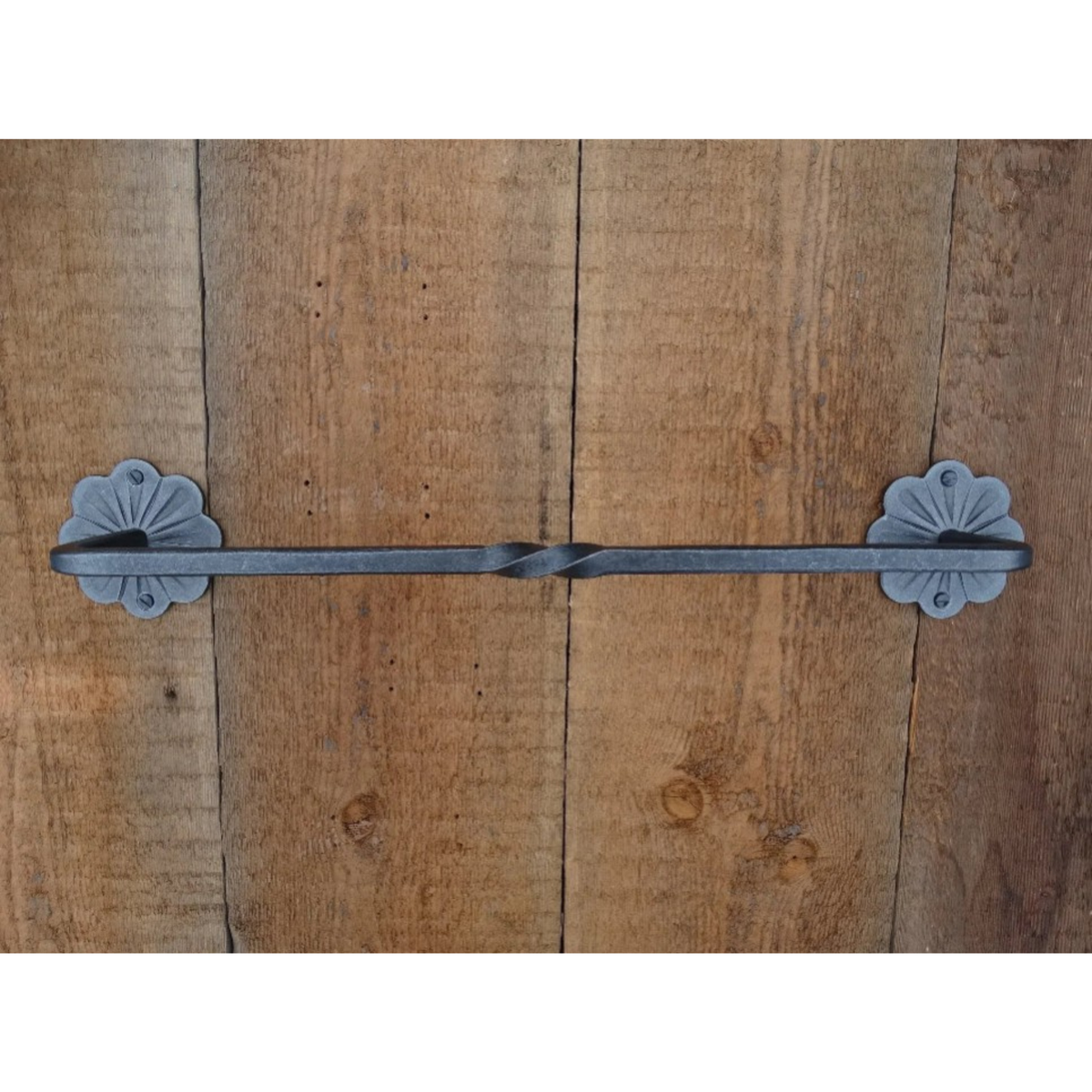 Iron Bathroom Set of 3 Victorian Style