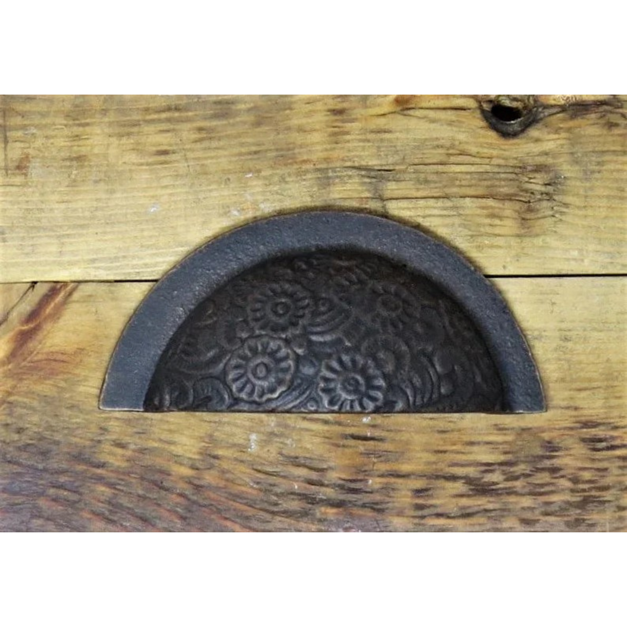 Floral Embossed Cup Pull