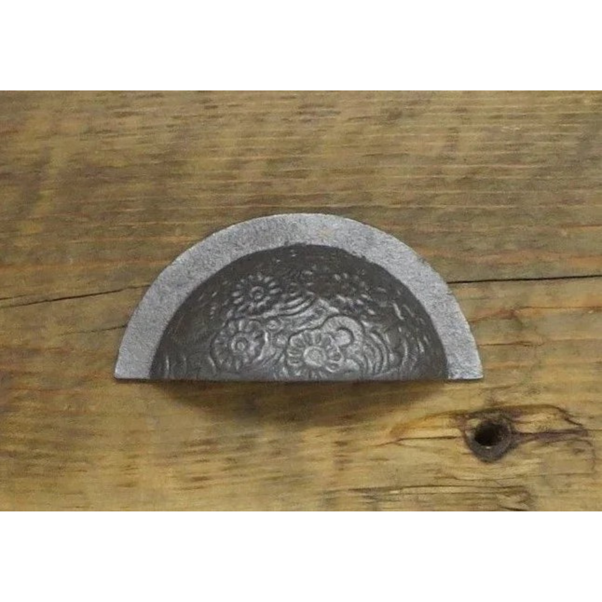 Floral Embossed Cup Pull