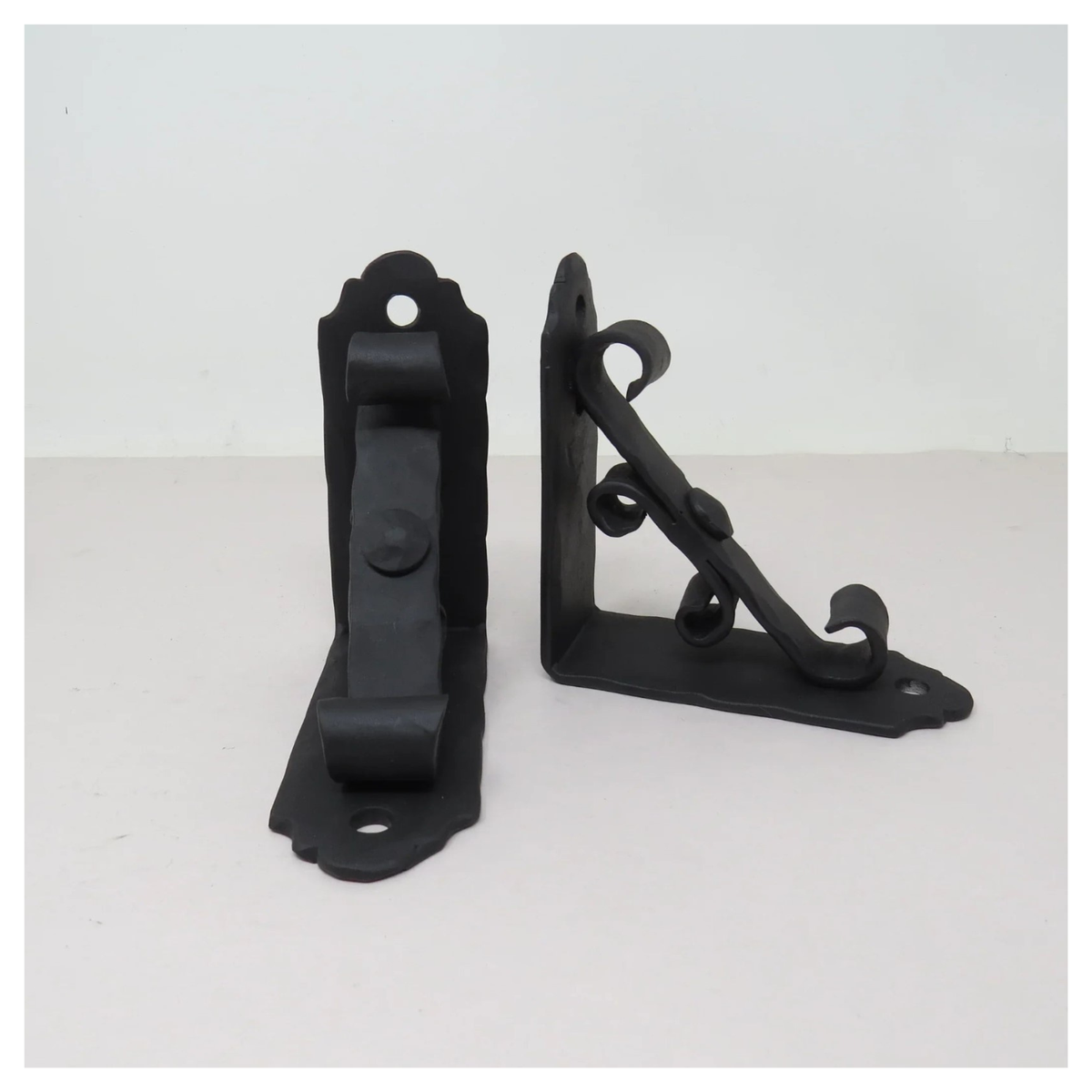 Classic Iron Corbel