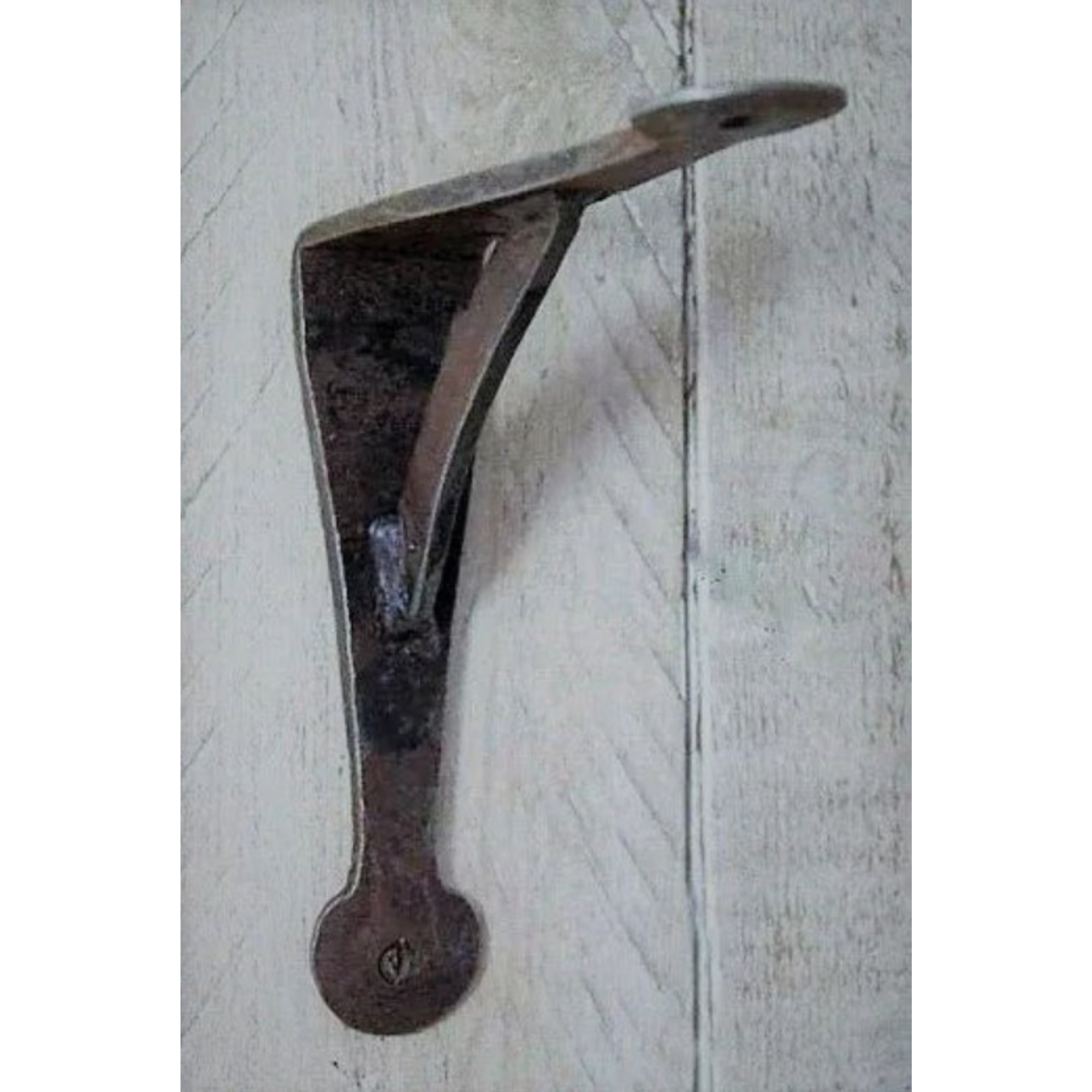 Heritage Iron Corbel / Shelf Bracket