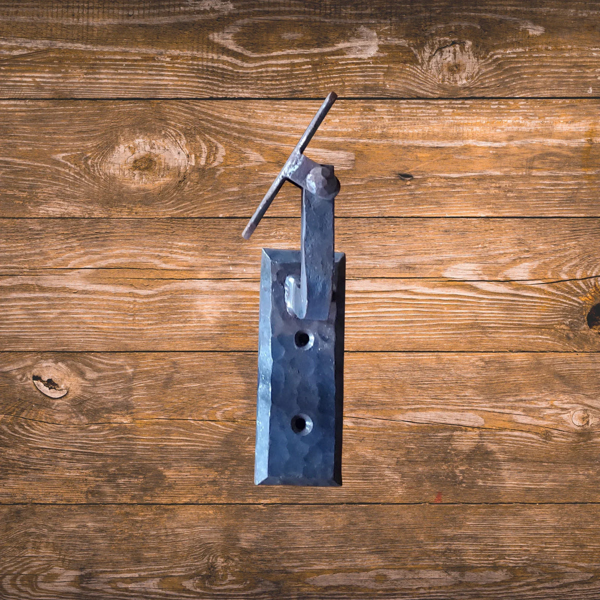 Scandinavian Iron Handrail Bracket - Old West Iron