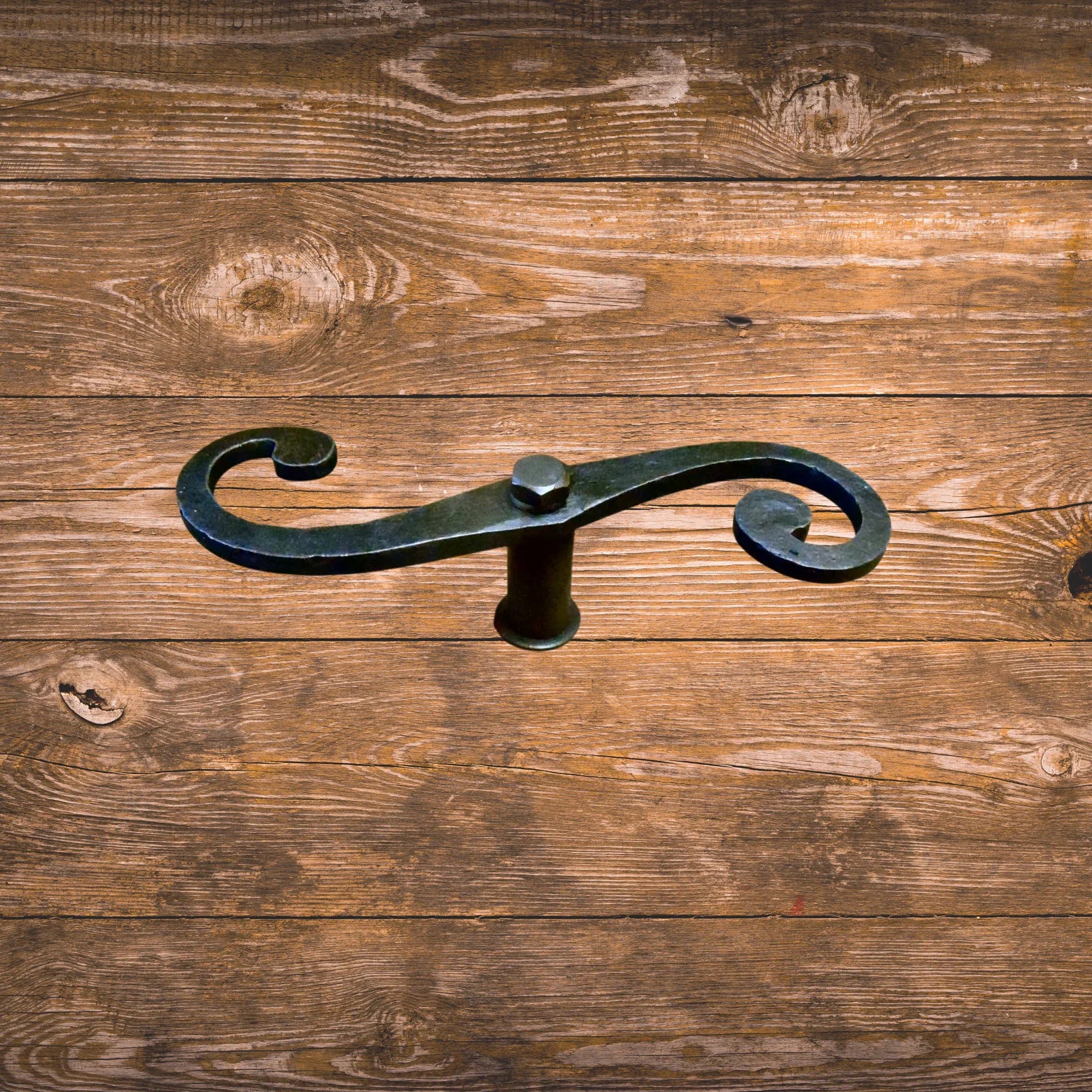 Spanish Shutter Dog - Old West Iron