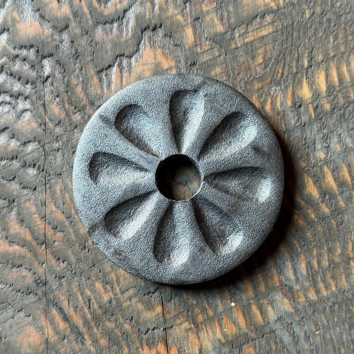 Daisy Cast Iron Washer - Old West Iron