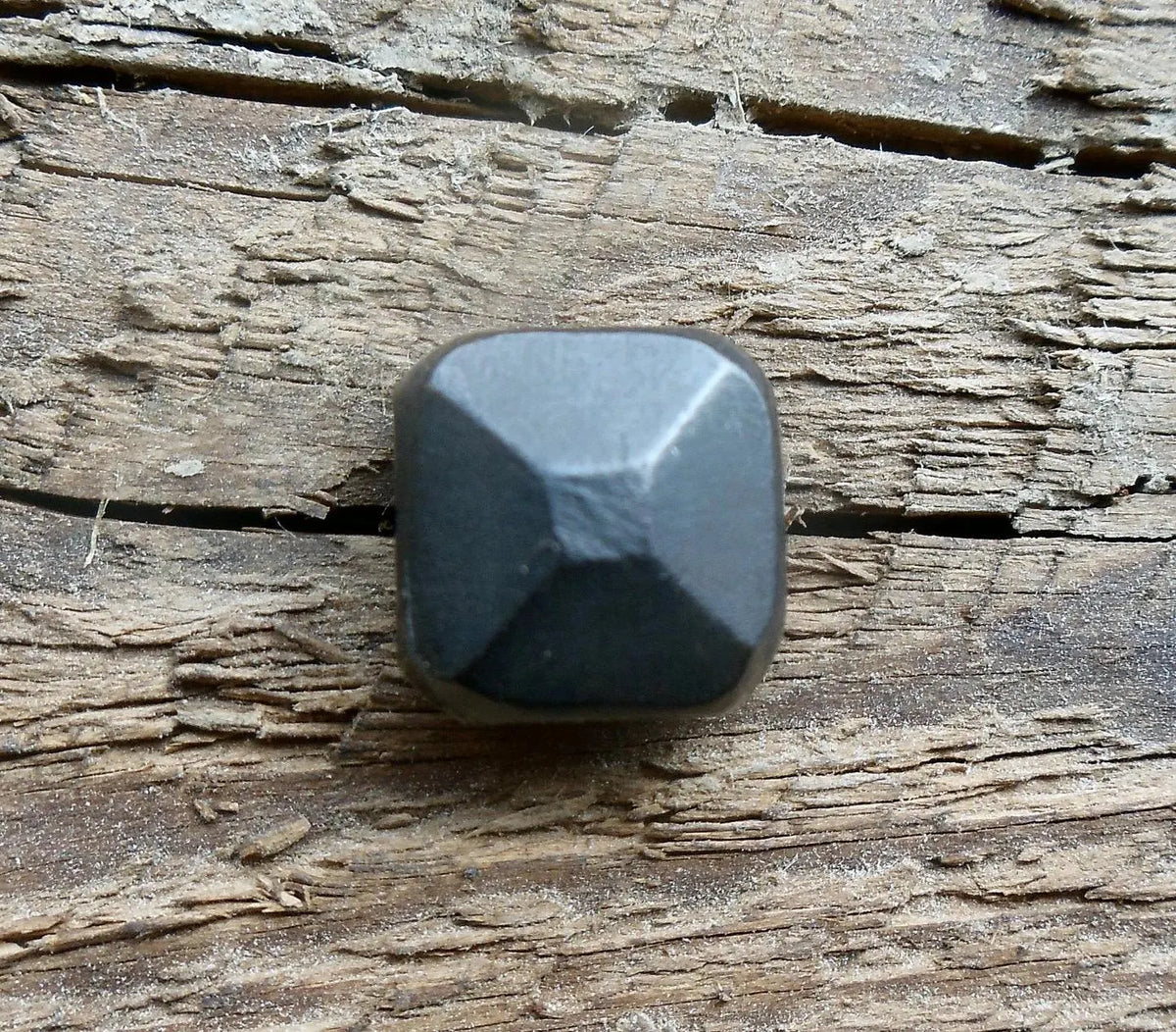 #10 Thick Square Pyramid Head Decorative Screw