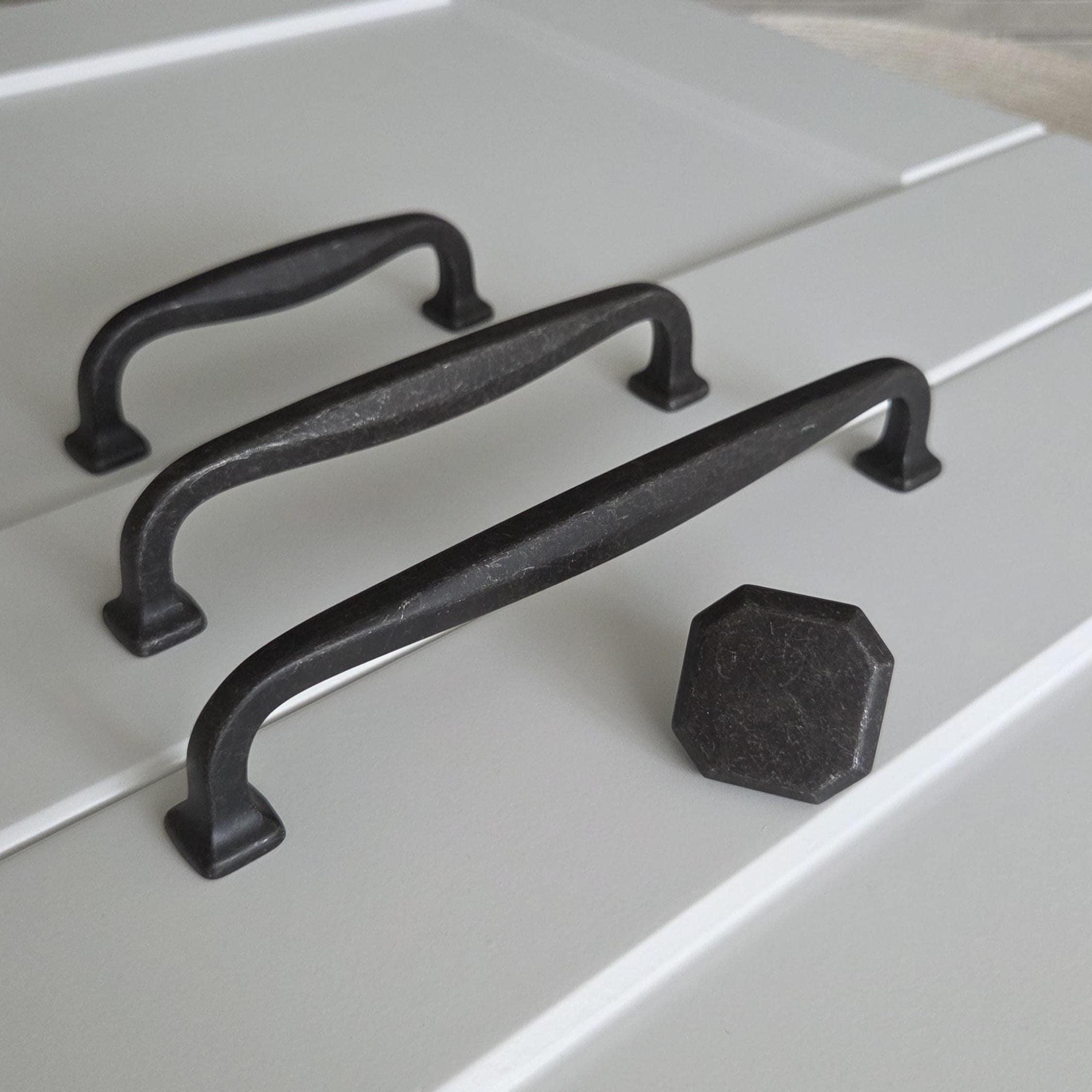 Rustic Cabinet Drawer Pulls - Old West Iron