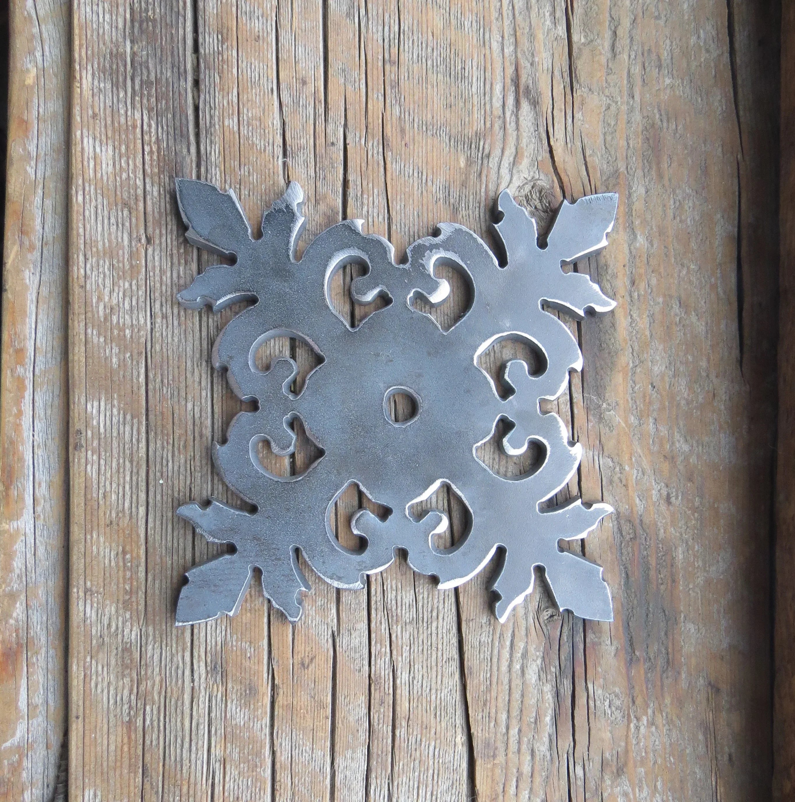 Roman Acanthus Iron Washer - Old West Iron
