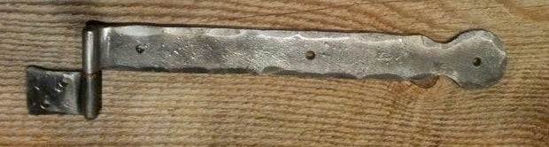 Revolutionary Iron Functioning Hinge Strap