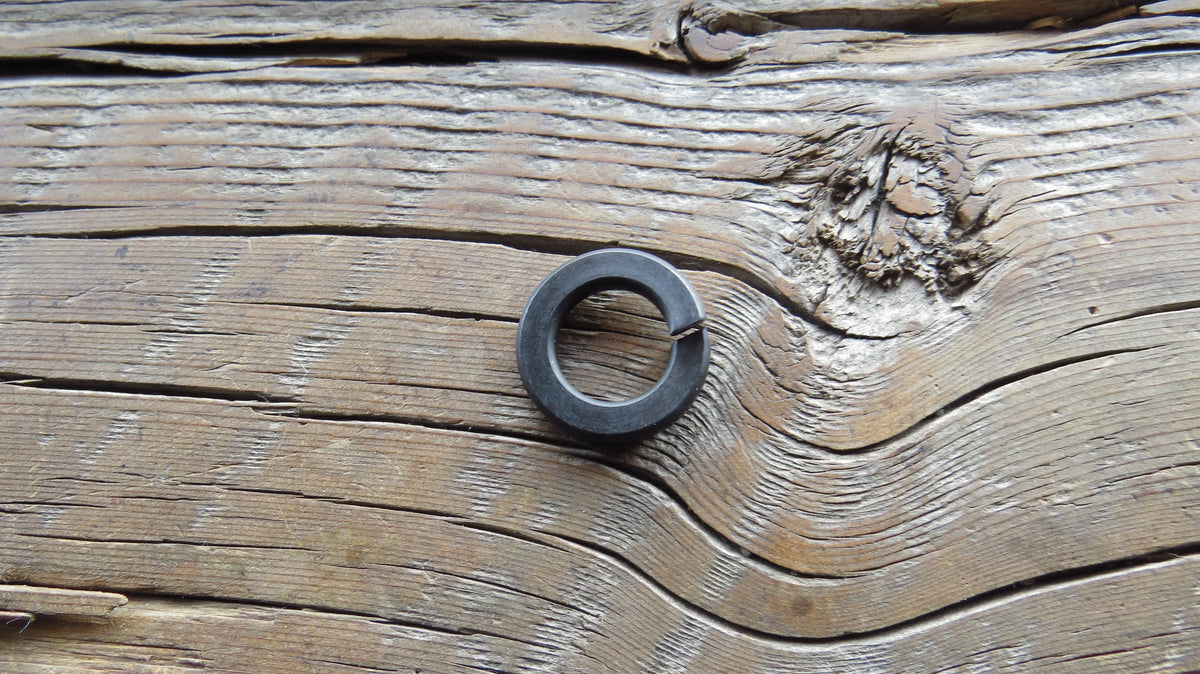 Lock Washer 5/8" - Old West Iron